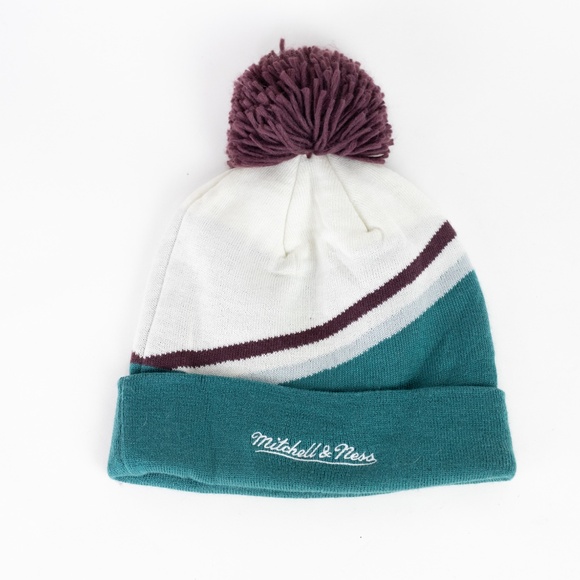 Anaheim Mighty Ducks 20th Beanie Hat Pom Pom One Size Mitchell & Ness - Picture 6 of 6